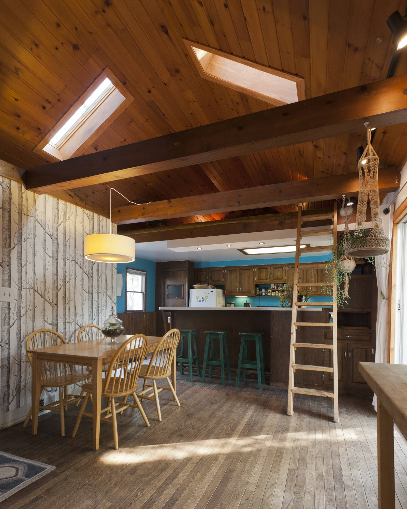 15-great-concept-bungalow-house-design-with-high-ceiling