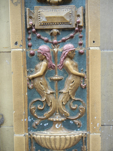 Building Decoration, Berkeley, California _ 8082