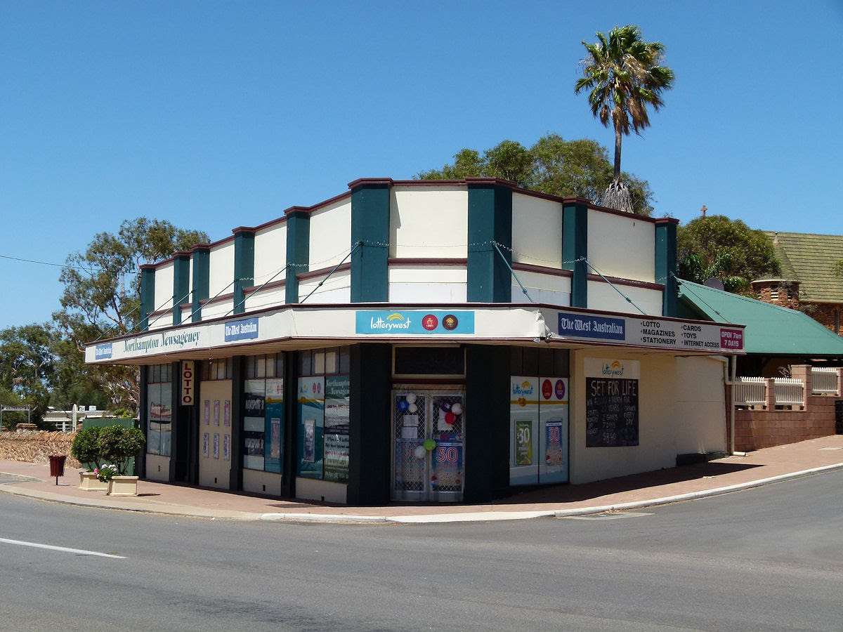 The Car Shop Northampton Top for Garage Organization Moduline