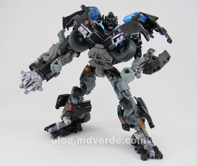 Transformers Ironhide DotM Voyager - modo robot