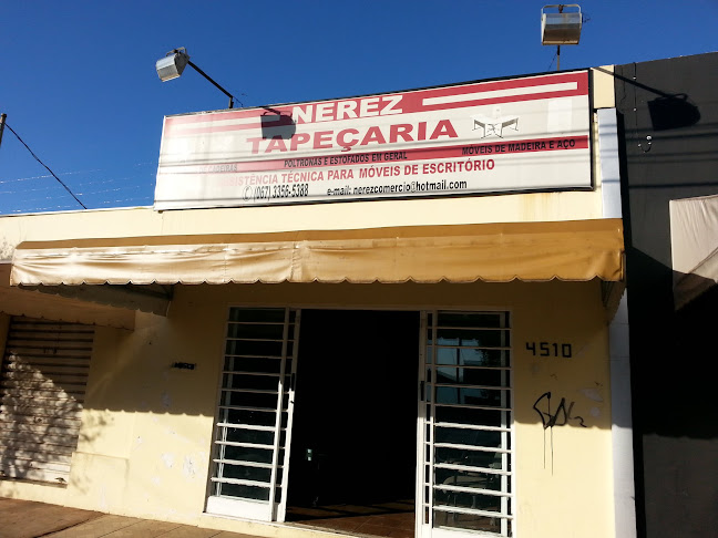 Nerez Tapeçaria - Loja de móveis