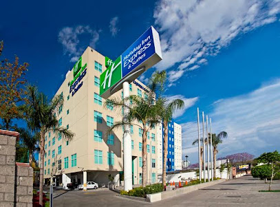 Holiday Inn Express & Suites Querétaro