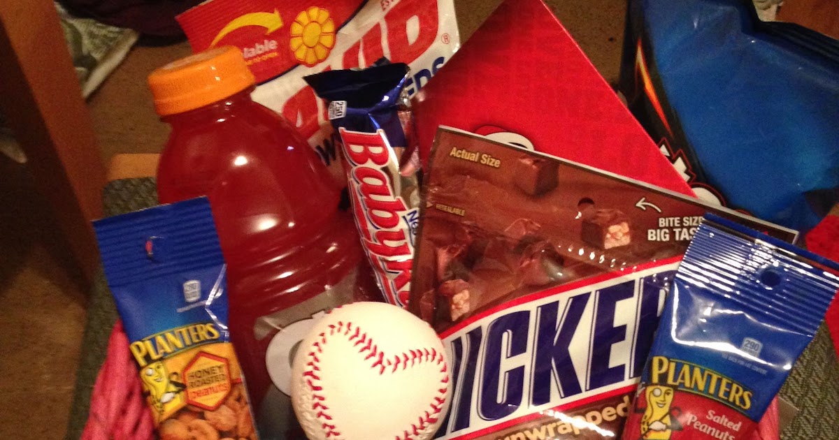 Valentine's Day Gifts For Baseball Boyfriend - Artist