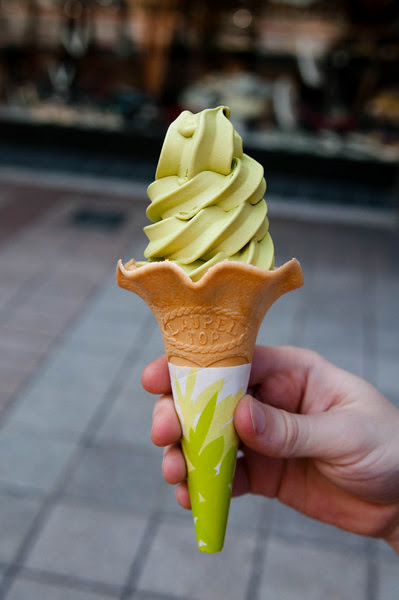 Green tea ice cream