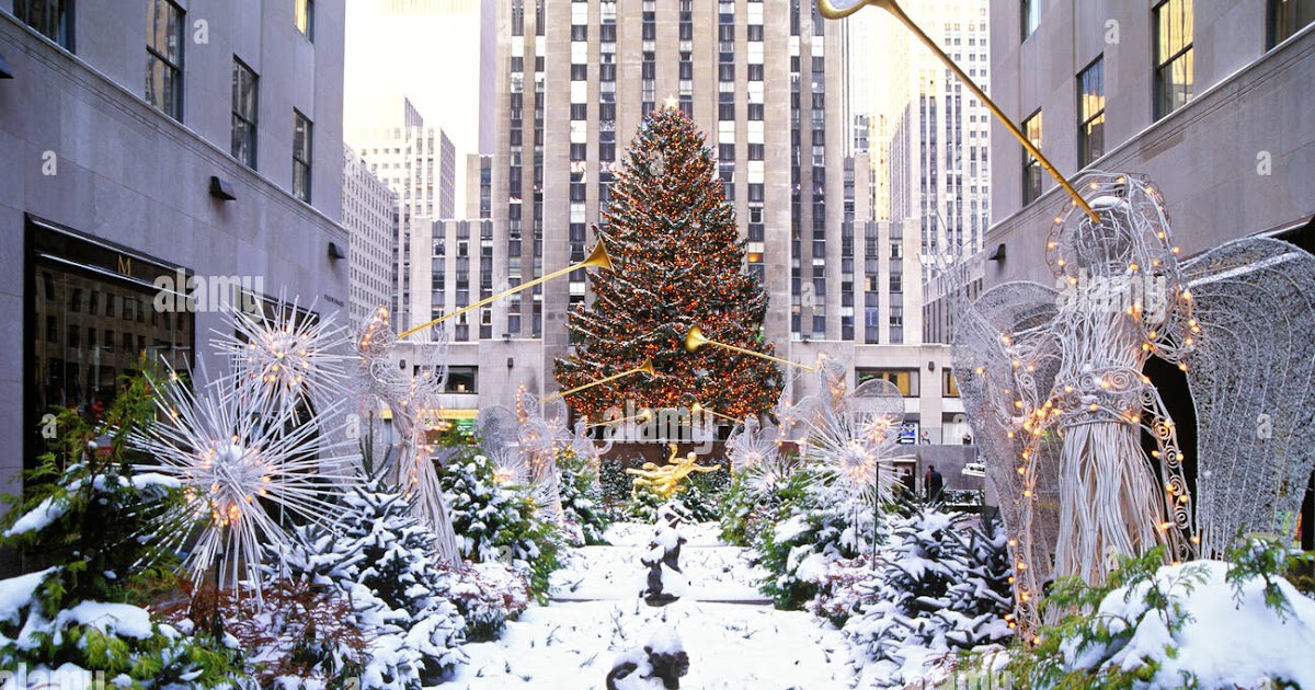 Buy Christmas Decorations New York City  17 Agustus 2017