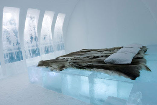 http://www.architecturelist.com/wp-content/uploads/2008/02/ice-hotel-3.jpg