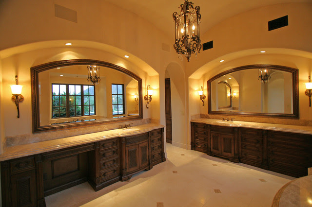 High End & Luxurious Bathrooms Built By Fratantoni Luxury Estates ...