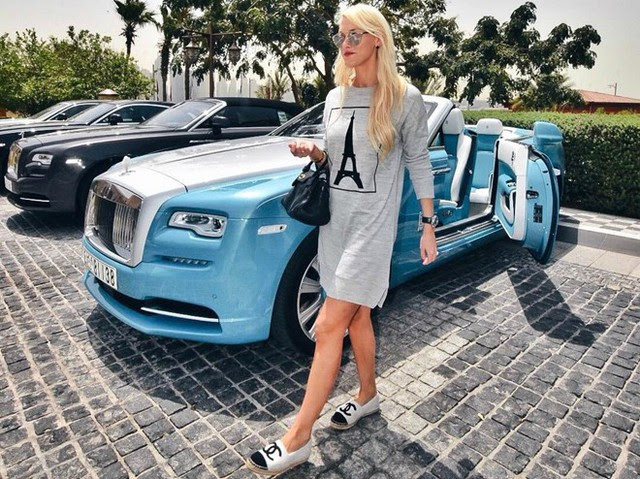 Hoa mắt với câu lạc bộ các quý cô chơi siêu xe ở Dubai: Cuộc sống quá ngắn để lái một chiếc xe nhàm chán - Ảnh 3. Hoa mắt với câu lạc bộ các quý cô chơi siêu xe ở Dubai: Cuộc sống quá ngắn để lái một chiếc xe nhàm chán - Ảnh 3.