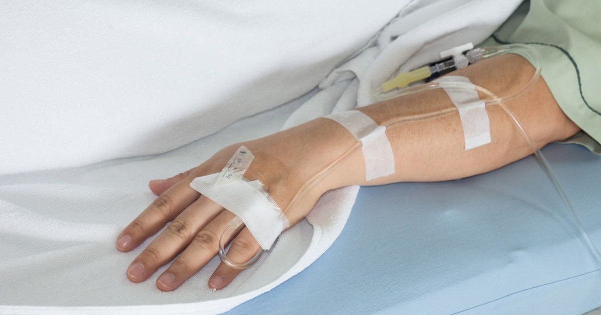25+ Inspirasi Keren Foto Tangan Di Infus Berdarah Charlotte Khogg