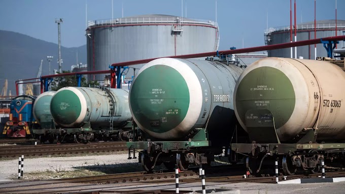 Беларусь поставит нефтепродуктов через порты России больше, чем планировали