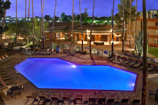 Hotel «DoubleTree by Hilton Phoenix Tempe», reviews and photos, 2100 S Priest Dr, Tempe, AZ 85282, USA