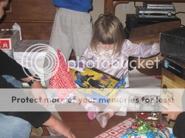 Christmas,opening presents