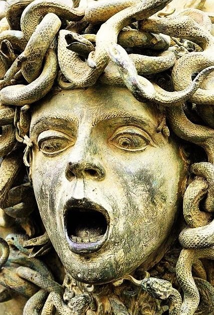 medusa statue new york