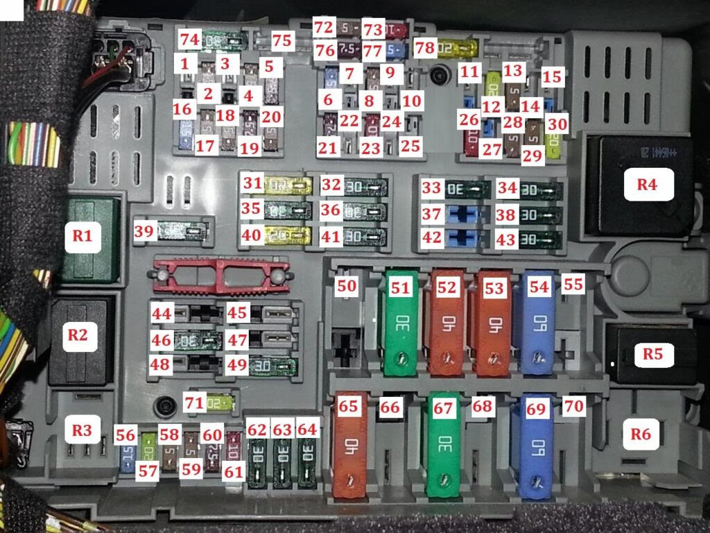 2008 Bmw Z4 Fuse Box Location