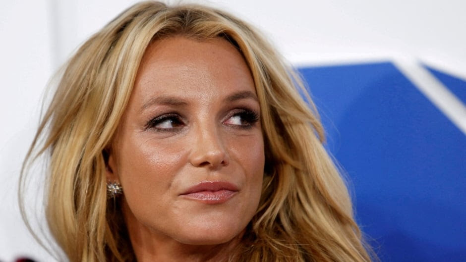 Britney Spears says she had a miscarriage
