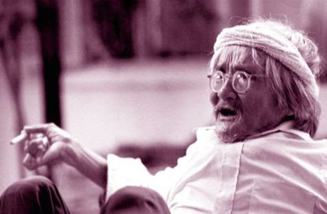 Bài thơ Đừng tưởng có phải của Bùi Giáng? - Ảnh 1 Bai tho Dung tuong co phai cua Bui Giang? - Anh 1