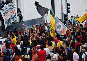 Após protesto, MP promete controle externo da PM em São Paulo Após protesto, MP promete controle externo da PM em São Paulo