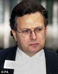 Lord Goldsmith leaves No10 in March 2003 after talks with Blair