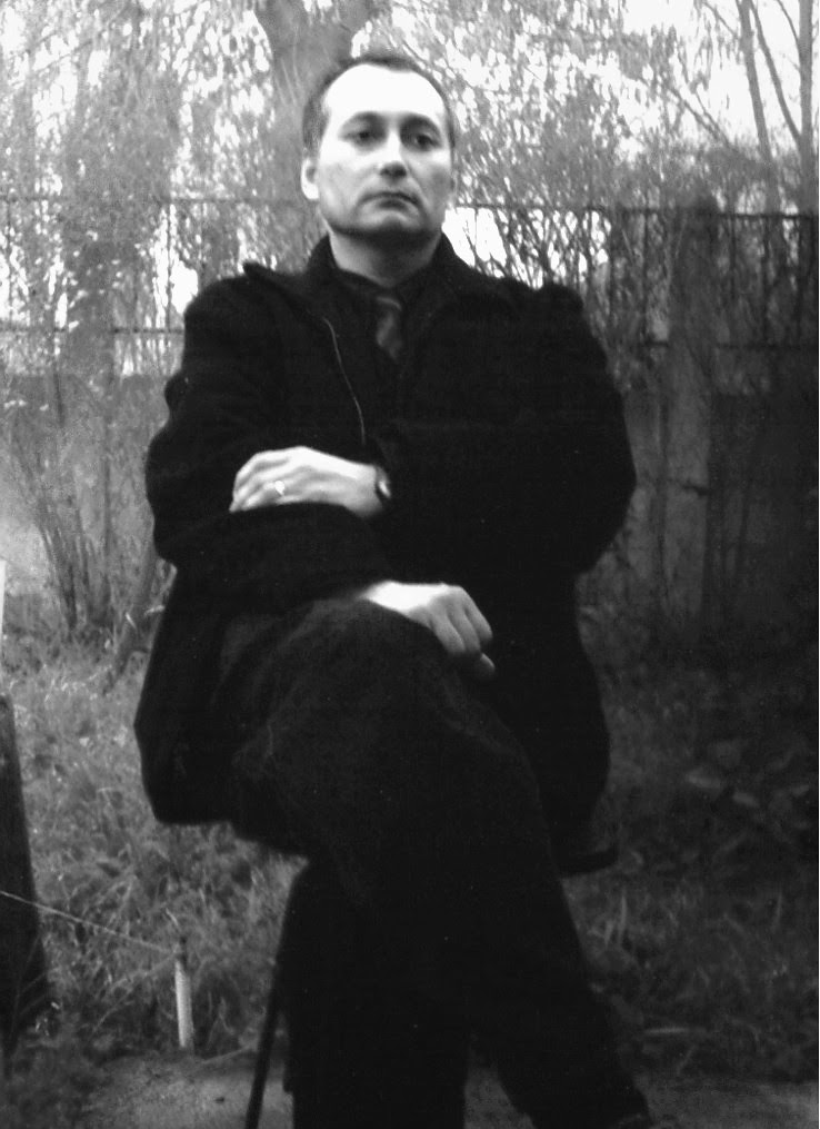 http://farm8.staticflickr.com/7040/6924258073_c83564e18d_b.jpg
