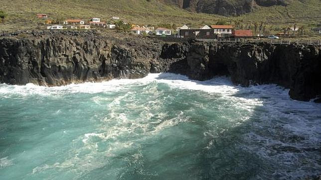 Defensa se prepara para una posible segunda erupción en El Hierro Defensa se prepara para una posible segunda erupción en El Hierro