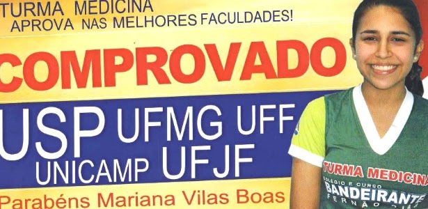 A estudante mineira Mariana Silva Vilas Boas, 19, posa para foto de propaganda do cursinho