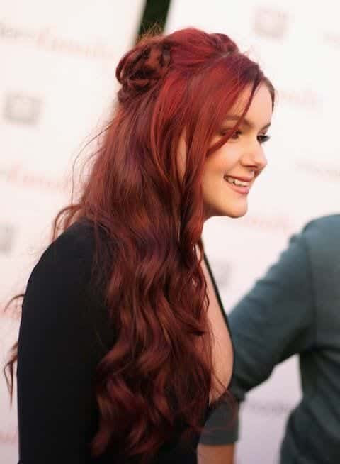 Anime Inspired Hairstyle Pemudi B