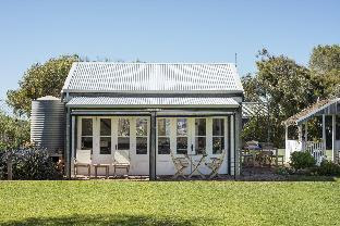 Beach Huts Middleton Victor Harbor