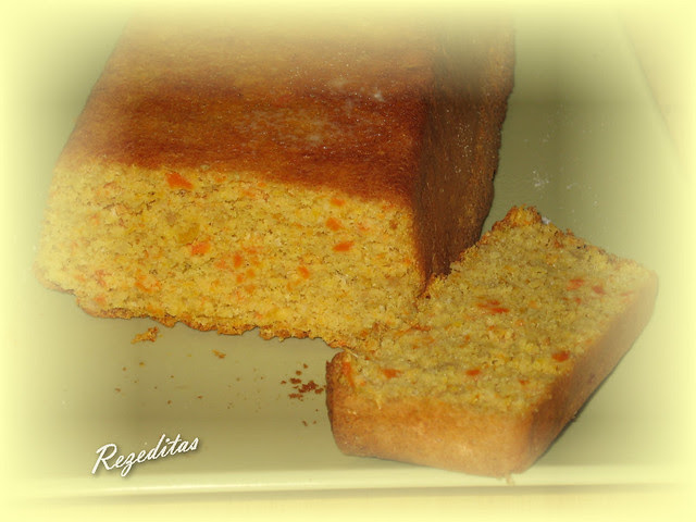 CAKE DE ZANAHORIA Y AVELLANAS