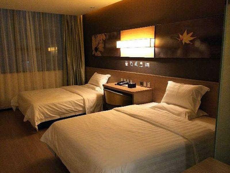 IU Hotel Guilin Xingan Lemandi Branch Reviews