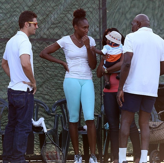 AMAZING STORIES AROUND THE WORLD: Meet the Williams sisters' baby ...