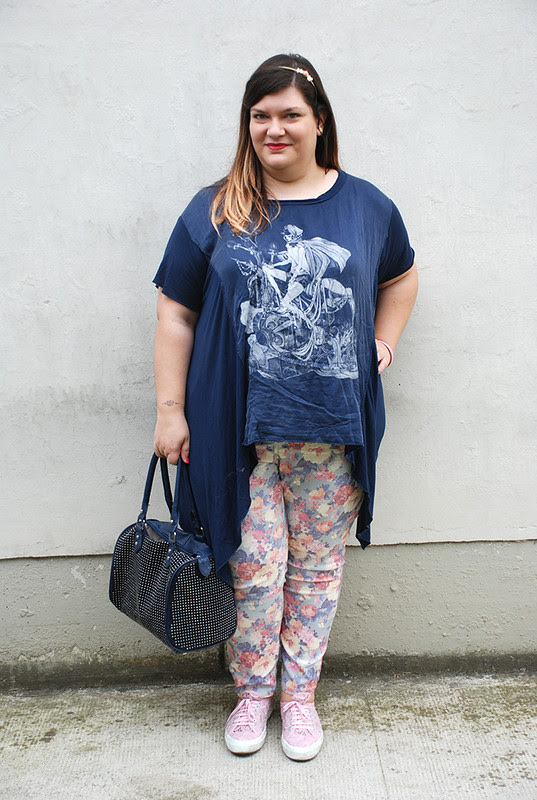 outfit blu e floreale2