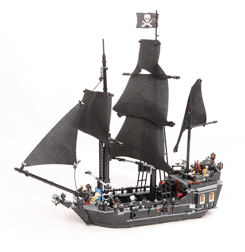 pirates of the caribbean ship toy