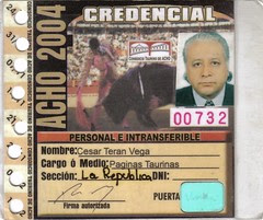 Credencial de prensa Acho 2004