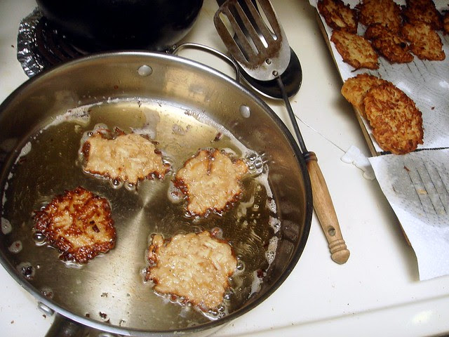 Caramelized Onion Latkes with Aioli