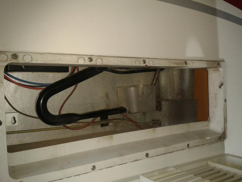 Aeg Kühlschrank Auffangbehälter Ausbauen : Bosch kühlschrank auffangbehälter ausbauen siemens kühlschrank Aeg Kühlschrank Auffangbehälter Ausbauen : Bosch kühlschrank auffangbehälter ausbauen siemens kühlschrank