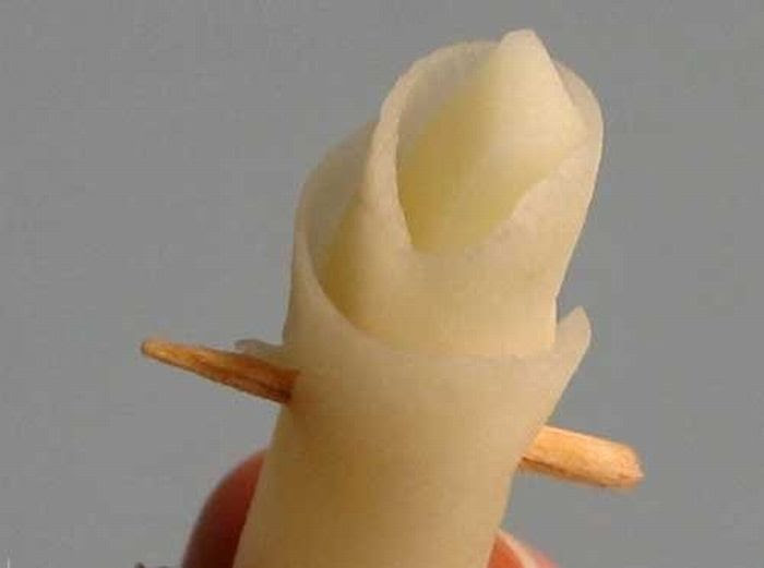 How To Make Potato Roses (13 pics) How To Make Potato Roses (13 pics)