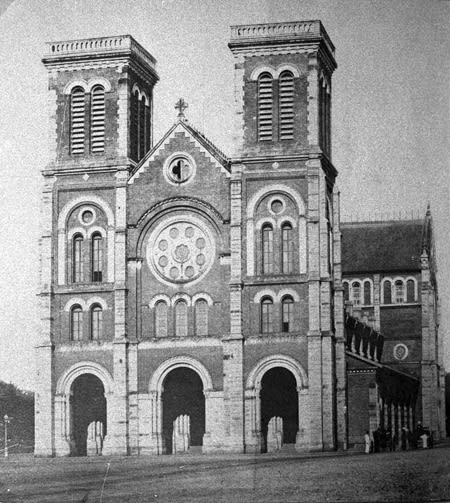 Nhà thờ Đức Bà (1890).