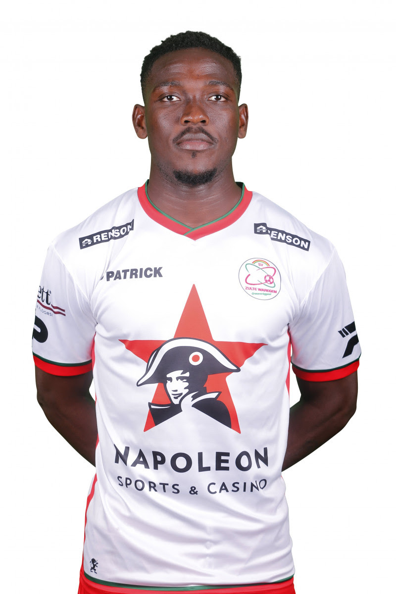 Opare Zulte Waregem - 474 Daniel Opare Photos And Premium High Res ...