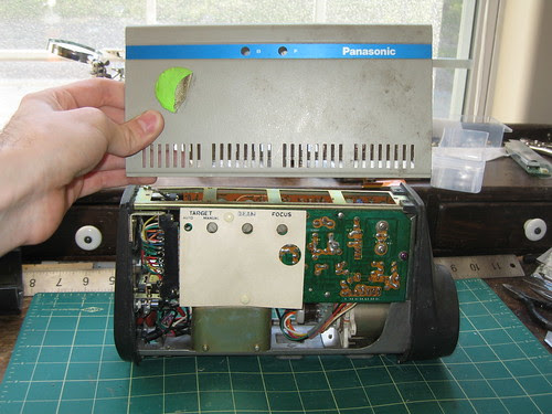 Panasonic WV-200 - Cover off
