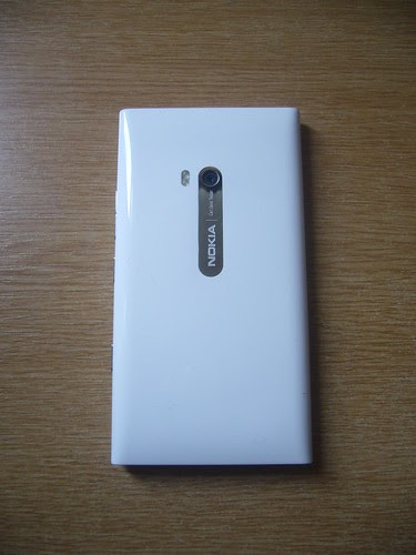 nokia lumia 900_05