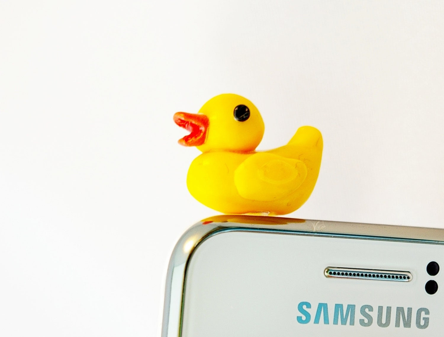 Yellow duck, Dust Plug 3.5mm Phone Dust Stopper Earphone Cap Headphone Jack Charm for iPhone 5 4 4s ,iPad ,Samsung s2 s3, 3.5mm - JEWELRYandPLEASURE Yellow duck, Dust Plug 3.5mm Phone Dust Stopper Earphone Cap Headphone Jack Charm for iPhone 5 4 4s ,iPad ,Samsung s2 s3, 3.5mm - JEWELRYandPLEASURE