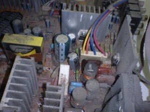 mainboard-televisi-Sanyo-CG21MS22-300x225