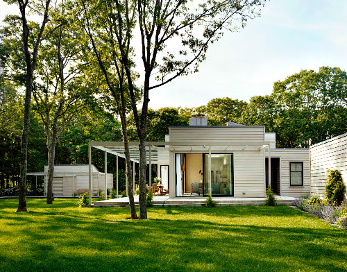 Wainscott-House-01_1382314734.jpg