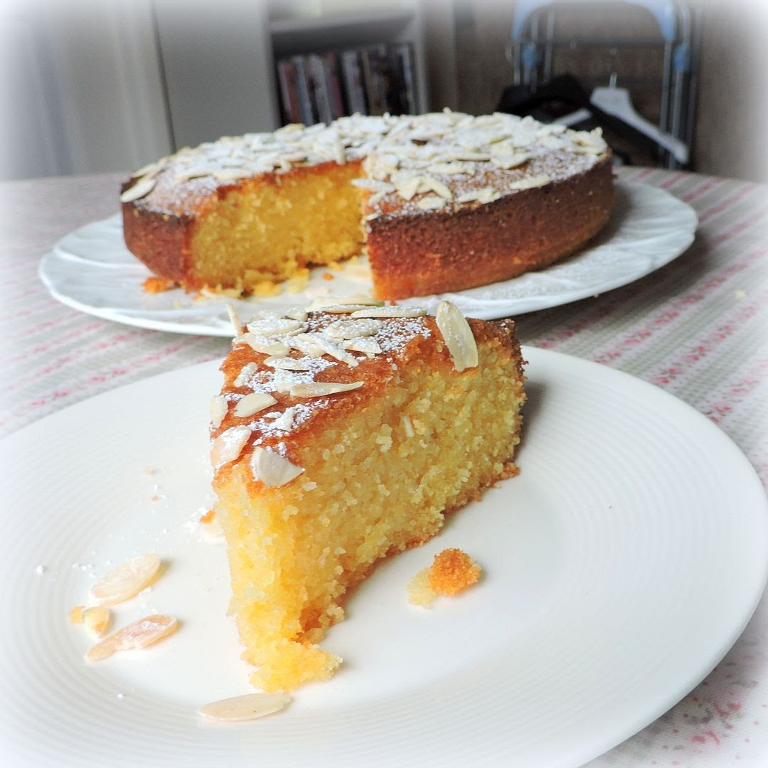Lemony Almond and Polenta Cake Lemony Almond and Polenta Cake