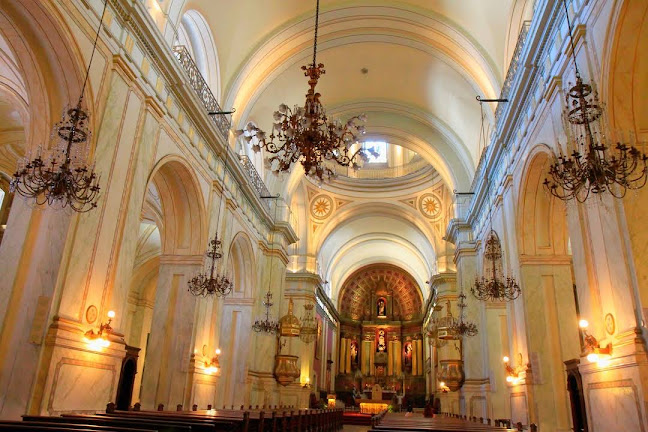 Catedral de la Inmaculada Concepción y San Felipe y Santiago de Montevideo - Artigas