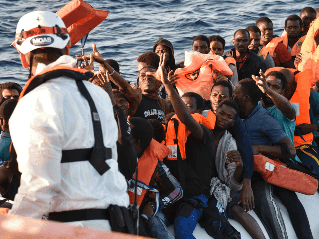 Risultati immagini per mass migrant italy
