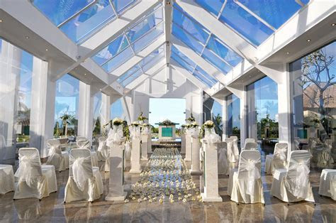 Wedding Chapels: Where the Vow Is Said Wedding and Wedding Chapels: Where the Vow Is Said Wedding and