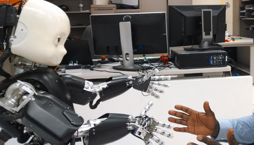डायरेक्टर्स ऑफ बोर्ड की बैठक में 2025 तक रोबोट भी ले सकता है हिस्सा