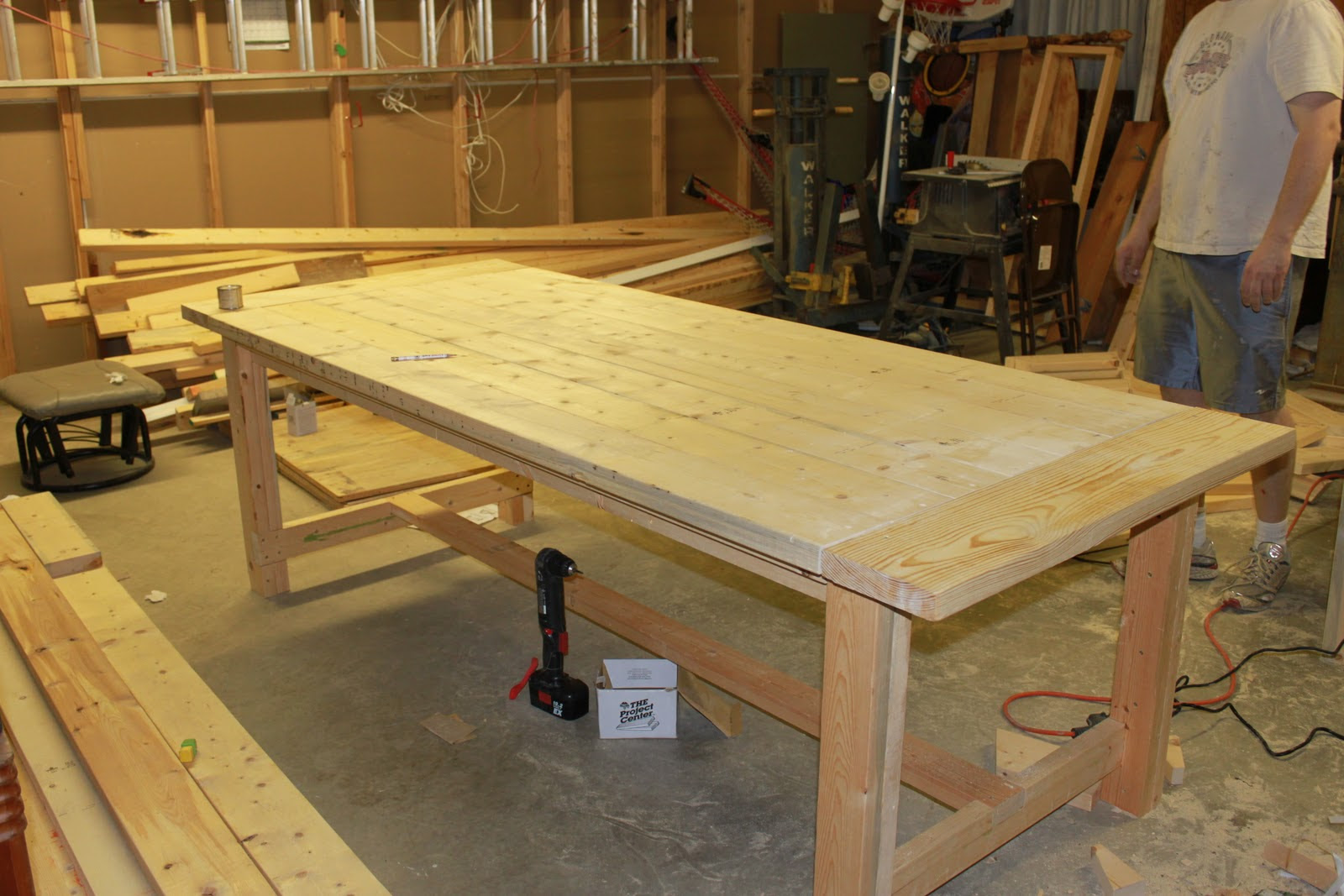 make kitchen table at home