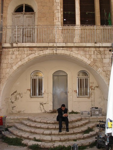 Arch, stairs, actor